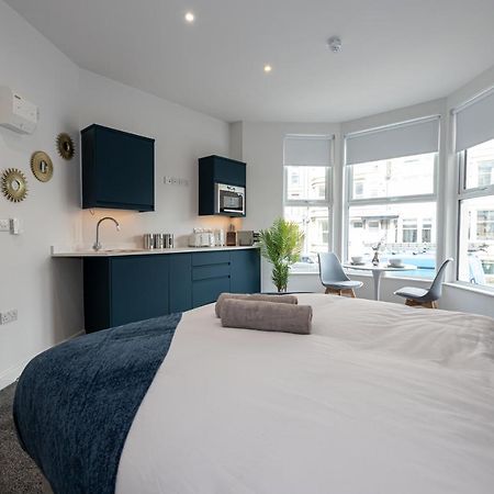 Morecambe Bay Studio Flats Free Parking Beach Front المظهر الخارجي الصورة